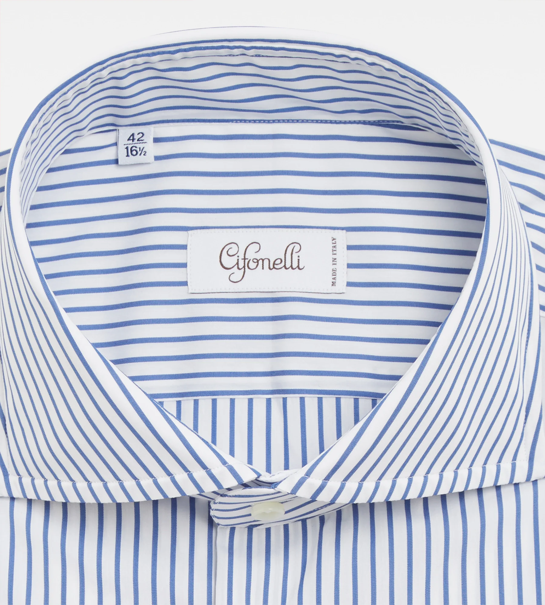 Chemise bleue et blanche en coton à fines rayures - Image 2