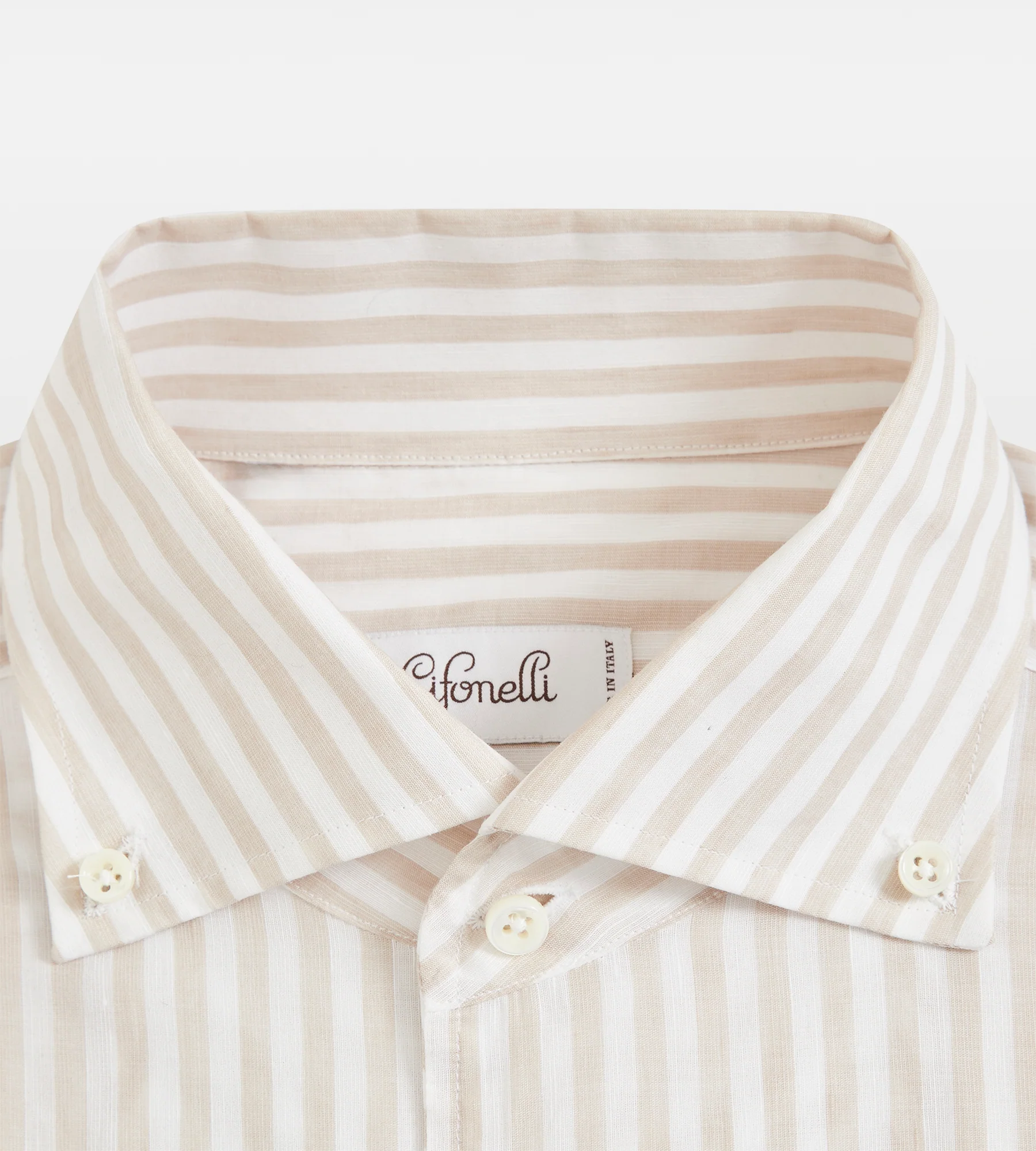 Chemise beige en lin à rayures - Image 4