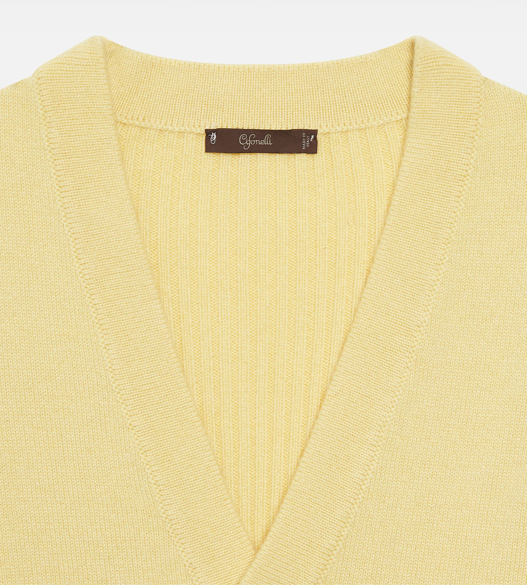 Gilet sans manche en cachemire jaune - Image 2