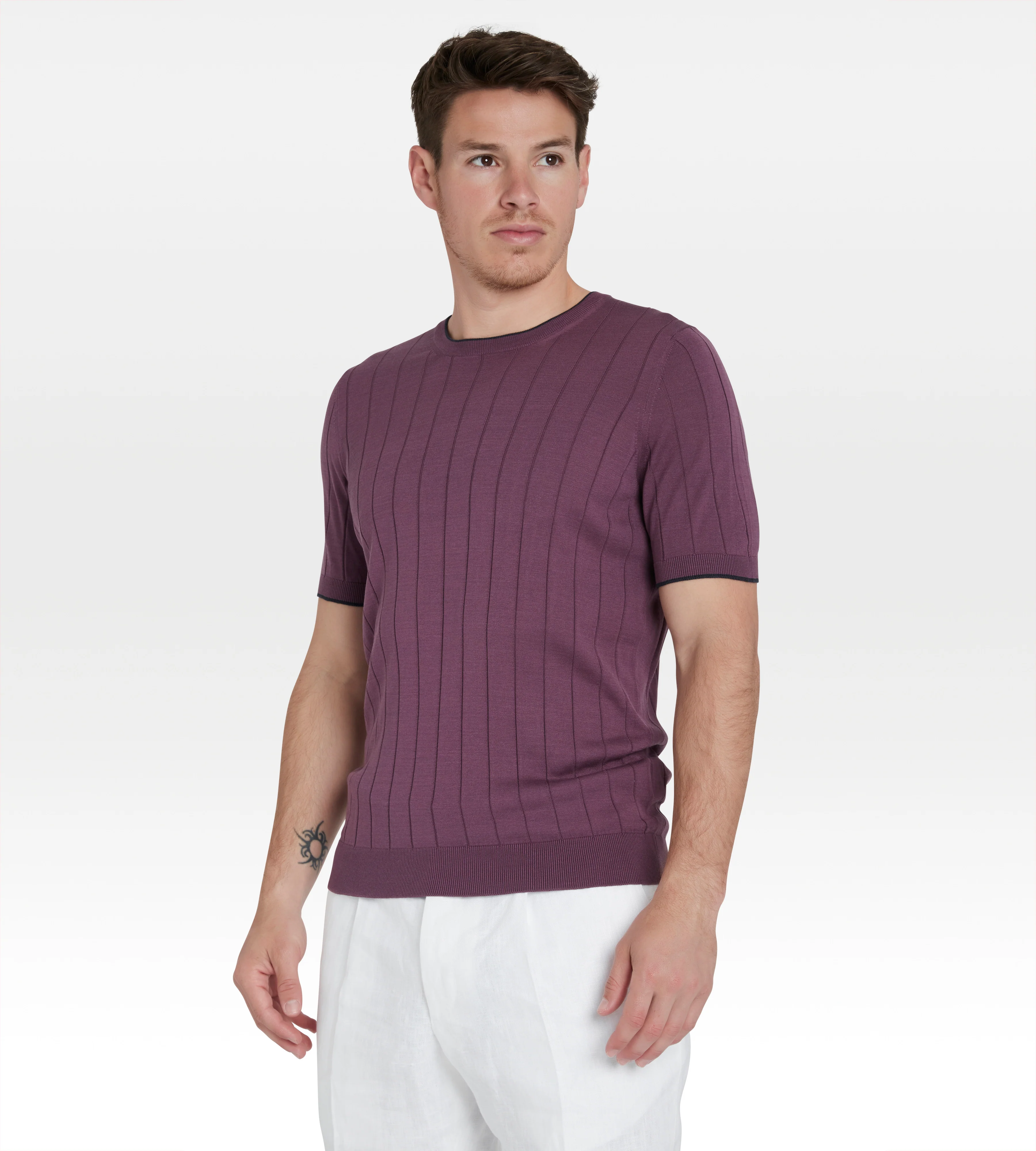 T-shirt col rond en soie bordeaux - Image 2
